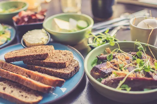 Cómo mejorar tu salud mental a través de la alimentación saludable