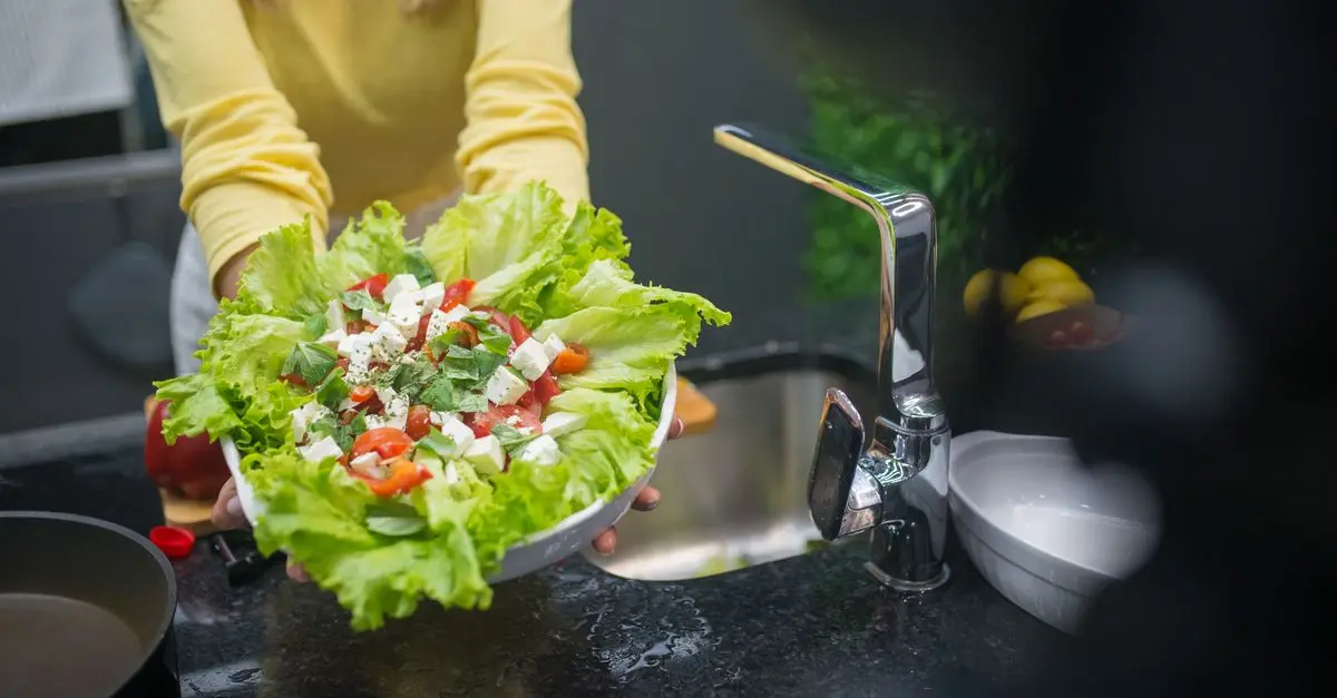 Cómo fortalecer tu salud mental a través de la alimentación