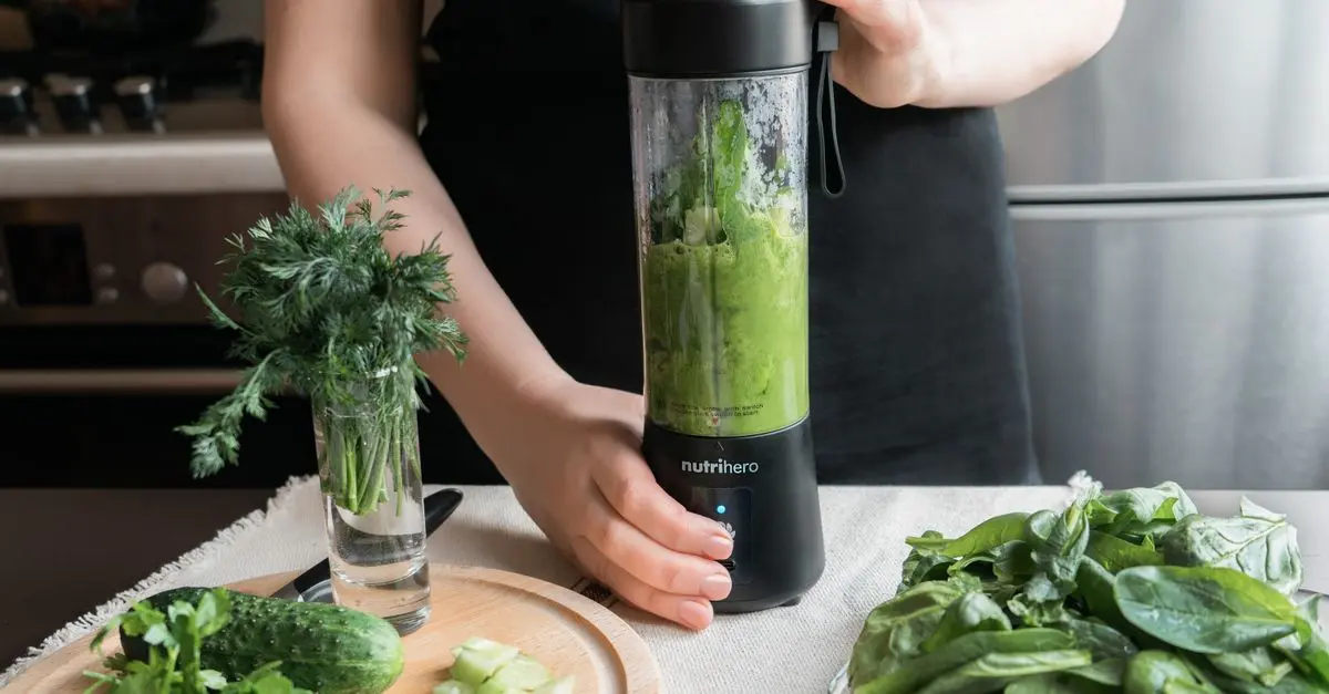 Cómo preparar un batido saludable para potenciar tu energía