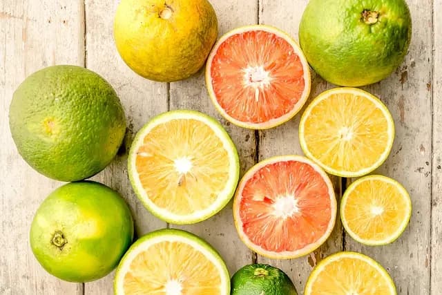 10 Alimentos que Mejoran Tu Salud Mental Cada Día