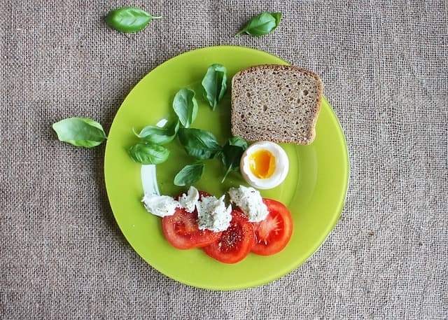 Cómo elegir los mejores alimentos para potenciar tu salud mental